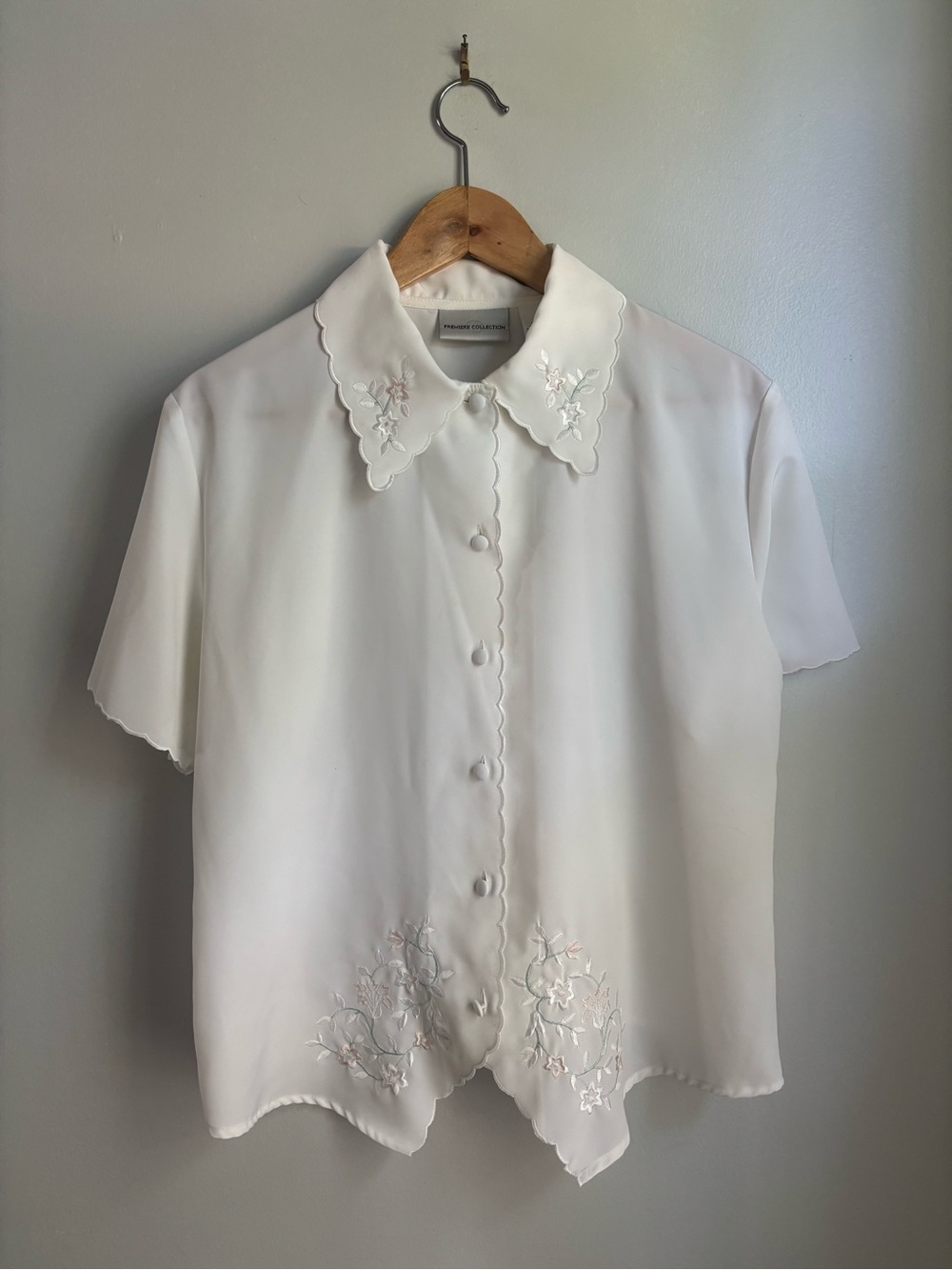 Lightweight White Embroidered Short-Sleeve Blouse